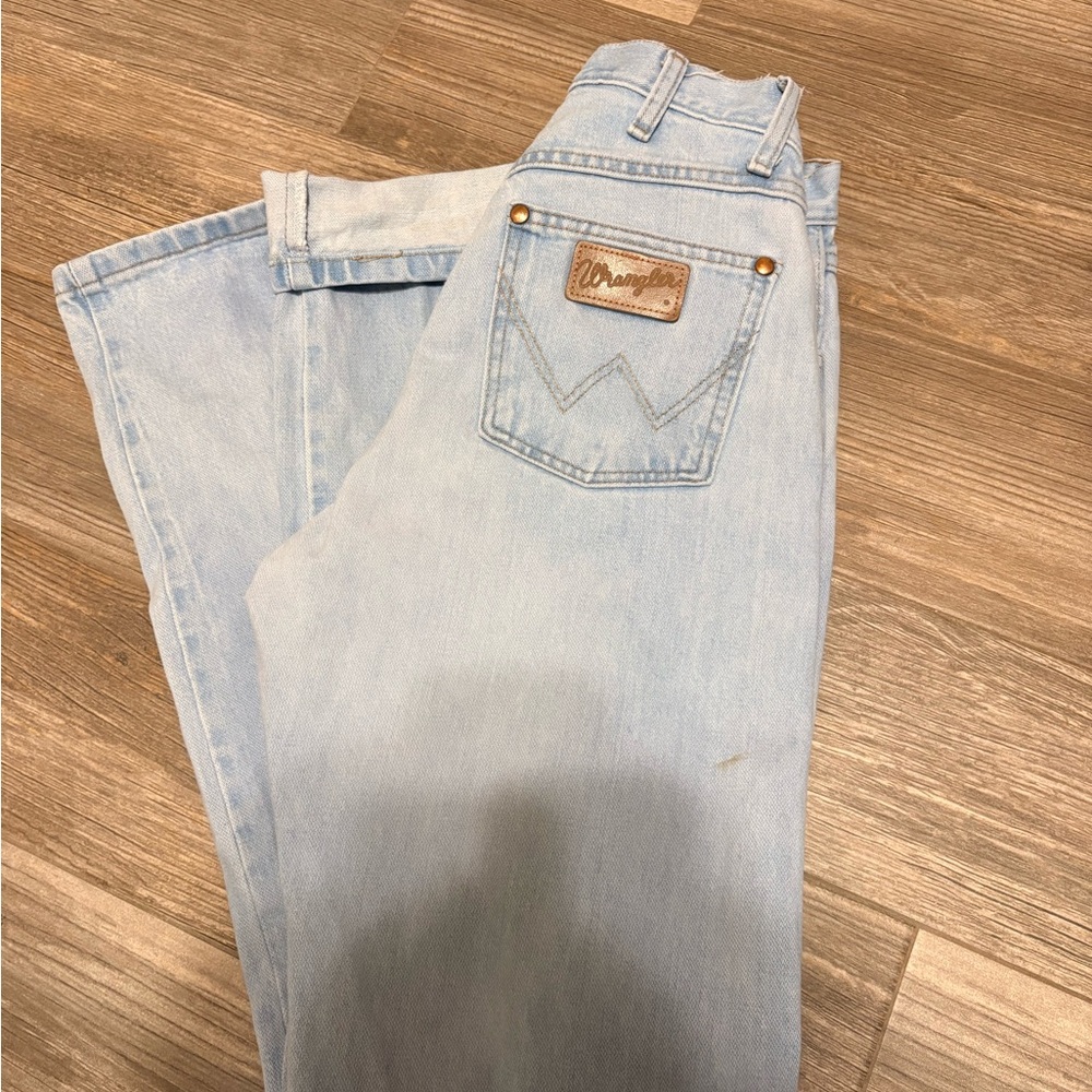 Wrangler womens Light Blue cowboy cut retro style